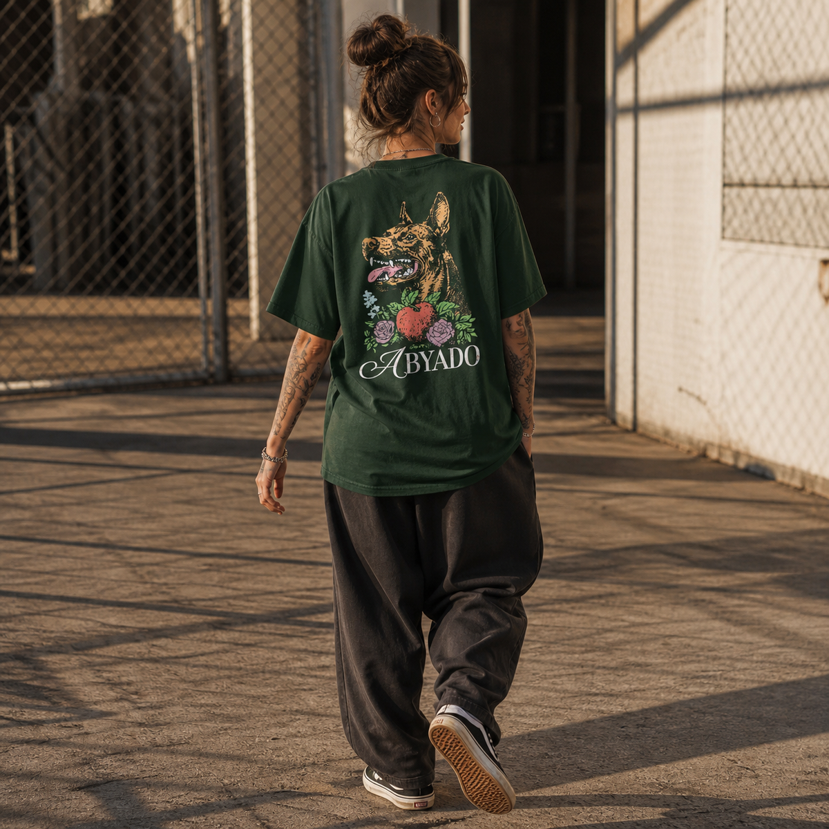 Guard Tee lifestyle — Forest Green