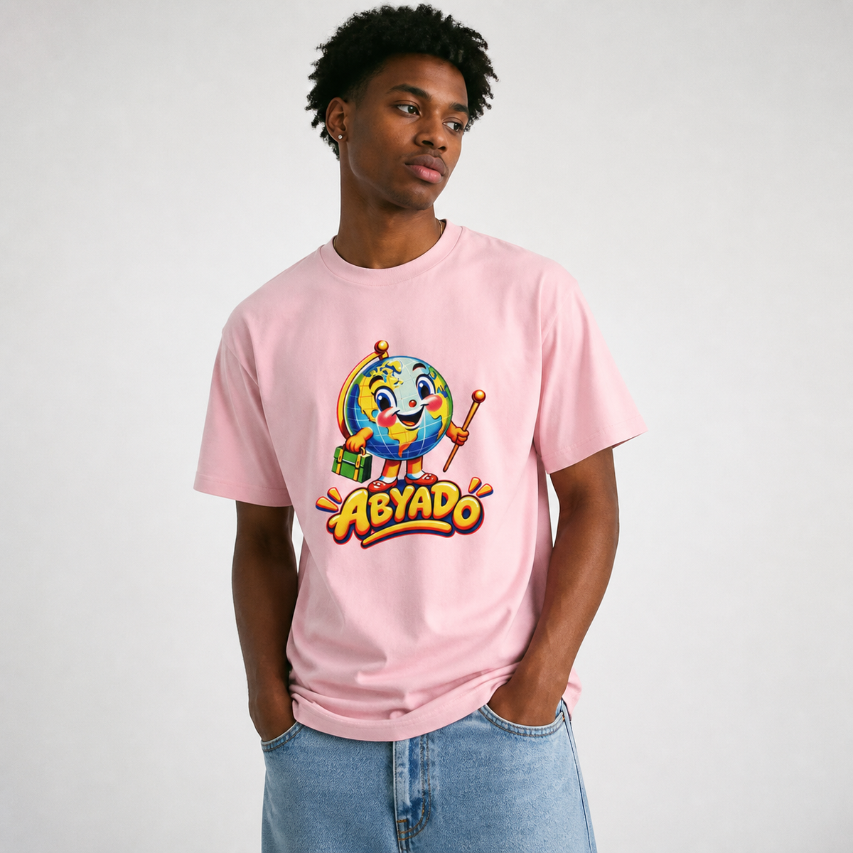 Naive Tee lifestyle — Light Pink