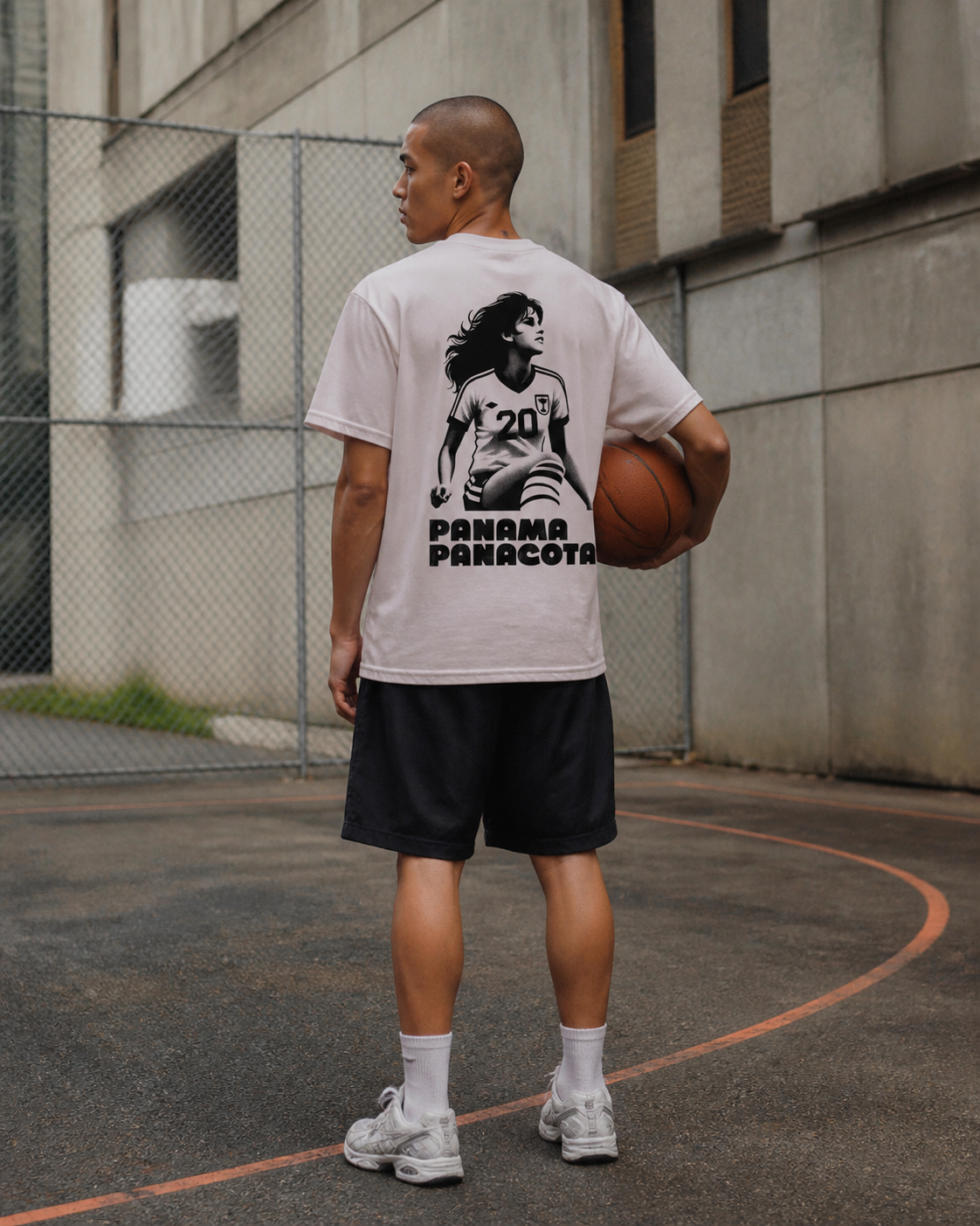 Panama Panacota Tee lifestyle — Ice Grey